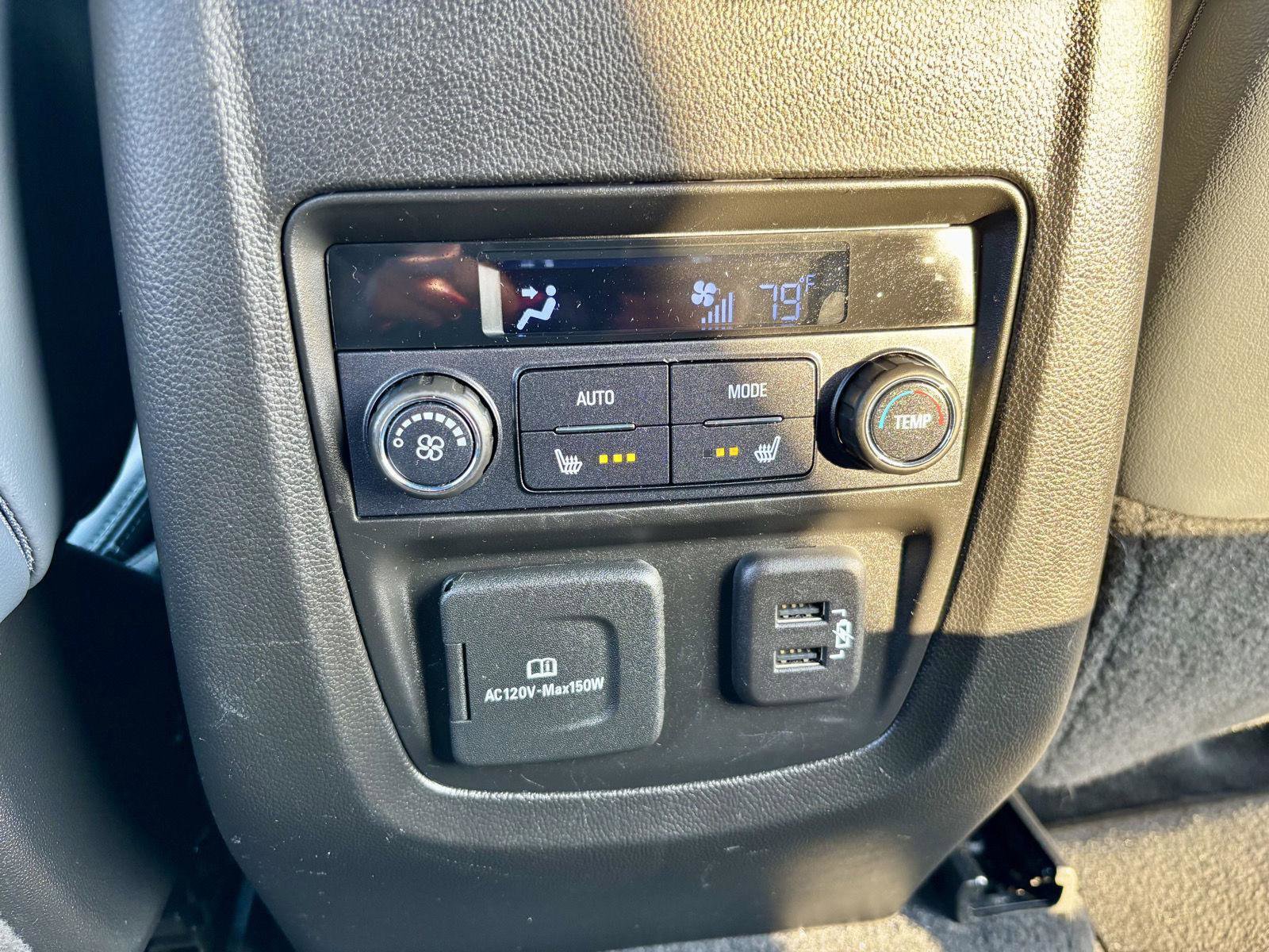 Used 2022 Buick Enclave Premium AWD/4WD image 47