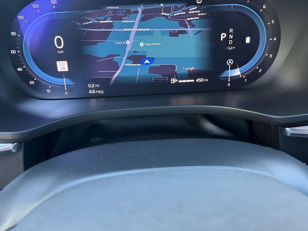 Used 2024 Volvo XC60 B5 Plus image 22