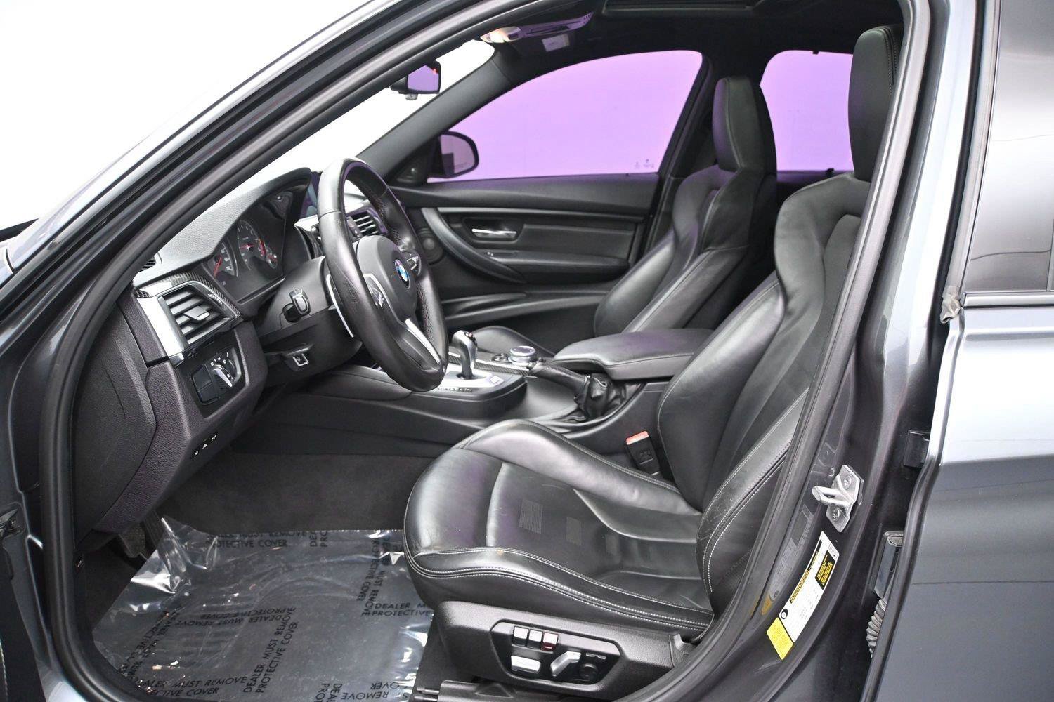 Used 2017 BMW M3 RWD image 7