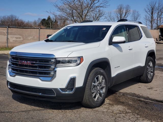 Certified 2022 GMC Acadia SLE w/ Driver Convenience Package image 2