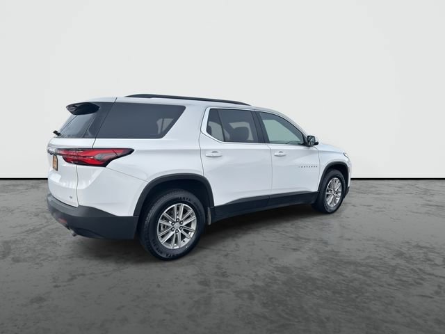 Used 2023 Chevrolet Traverse LT image 8