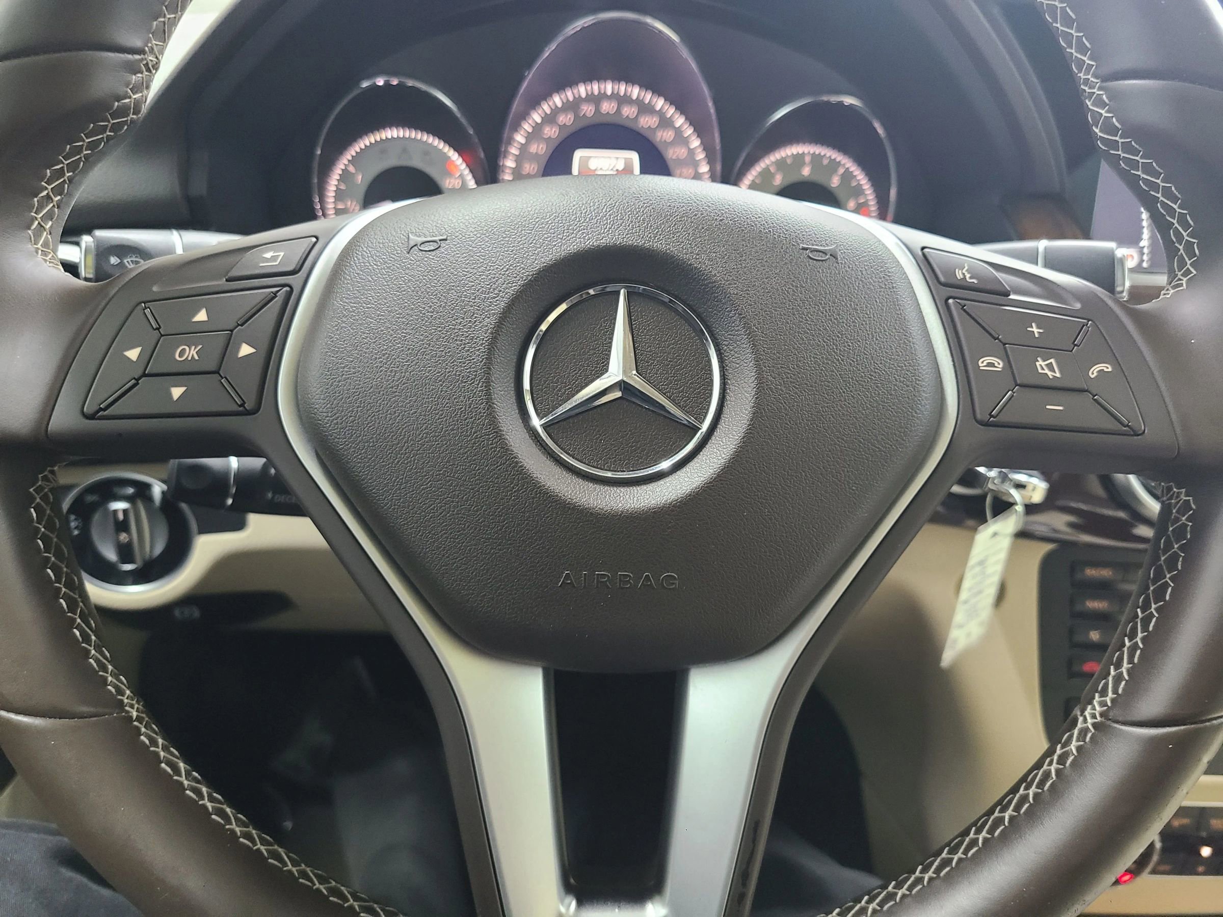 Used 2014 Mercedes-Benz GLK 350 4MATIC image 28