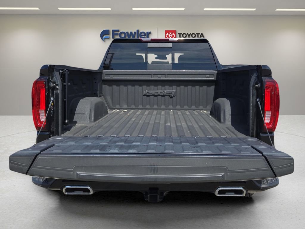 Used 2023 GMC Sierra 1500 AT4 w/ AT4 Preferred Package image 16