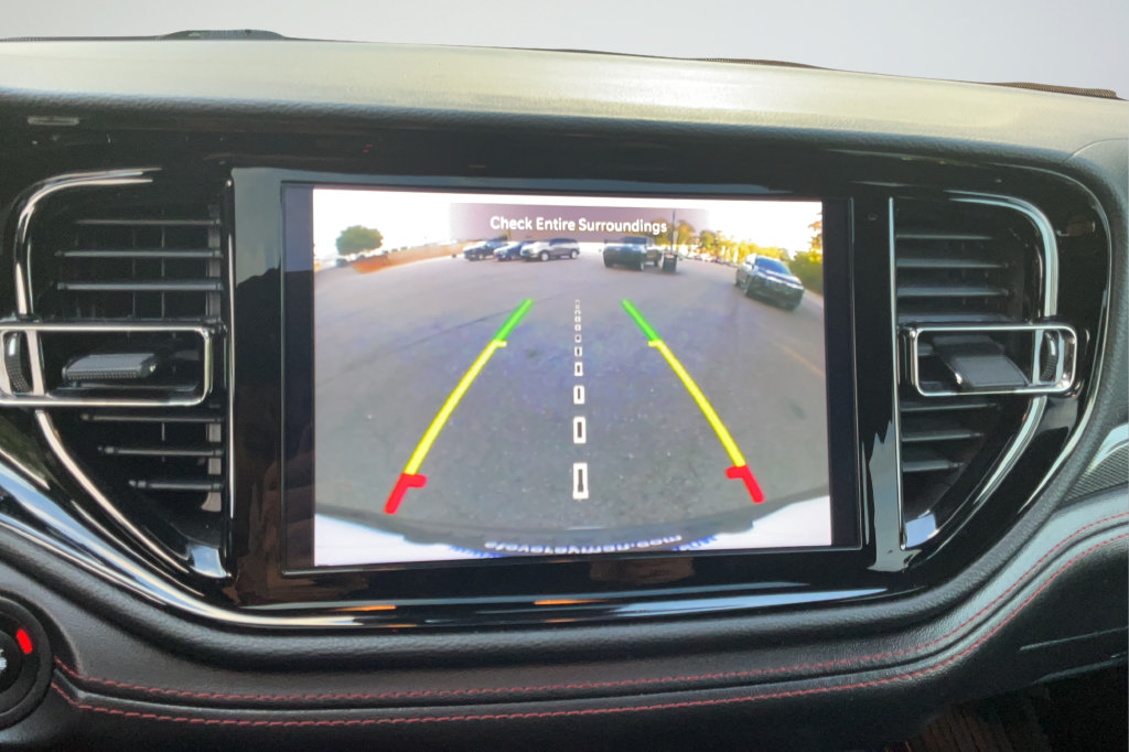 Used 2024 Dodge Durango GT AWD/4WD image 16