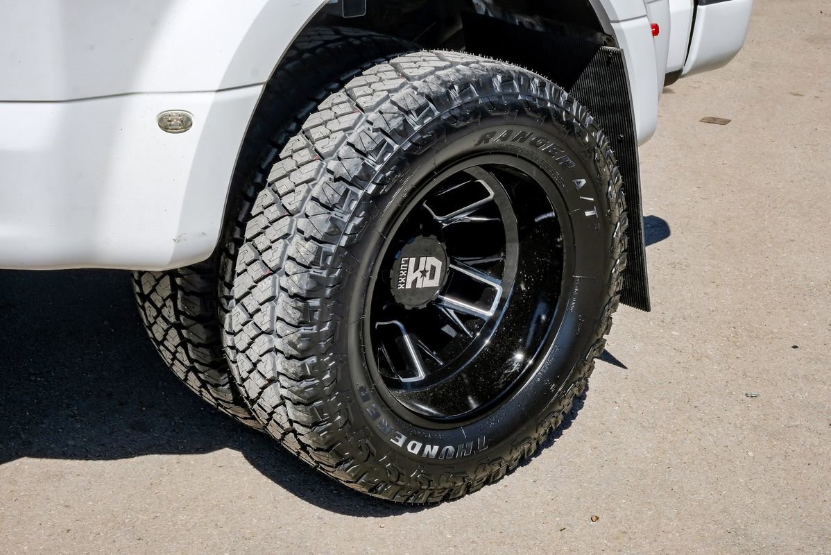 Used 2021 Ford F350 Lariat w/ Lariat Value Package image 65