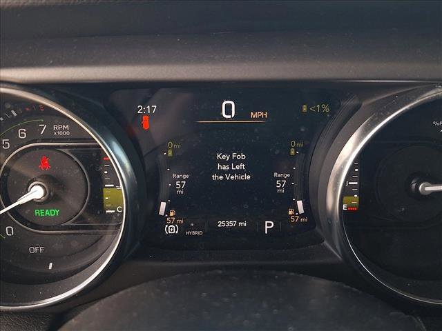 Used 2023 Jeep Wrangler Unlimited image 11