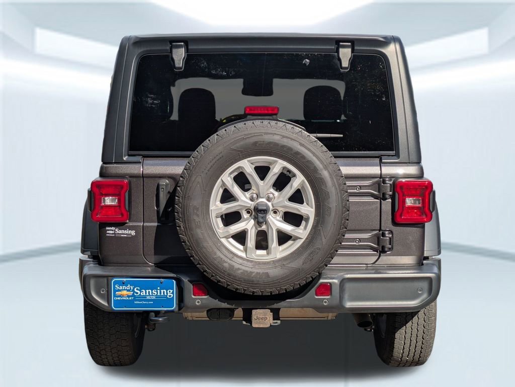 Used 2023 Jeep Wrangler Sport S image 5