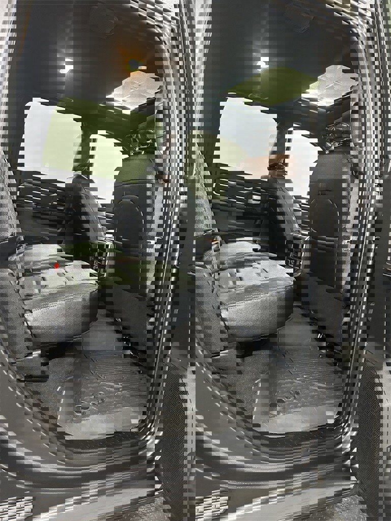 Used 2023 RAM 2500 Big Horn w/ Level 2 Equipment Group image 44