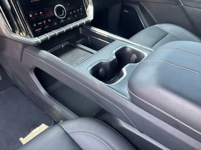 Used 2024 GMC Acadia Elevation AWD/4WD image 16