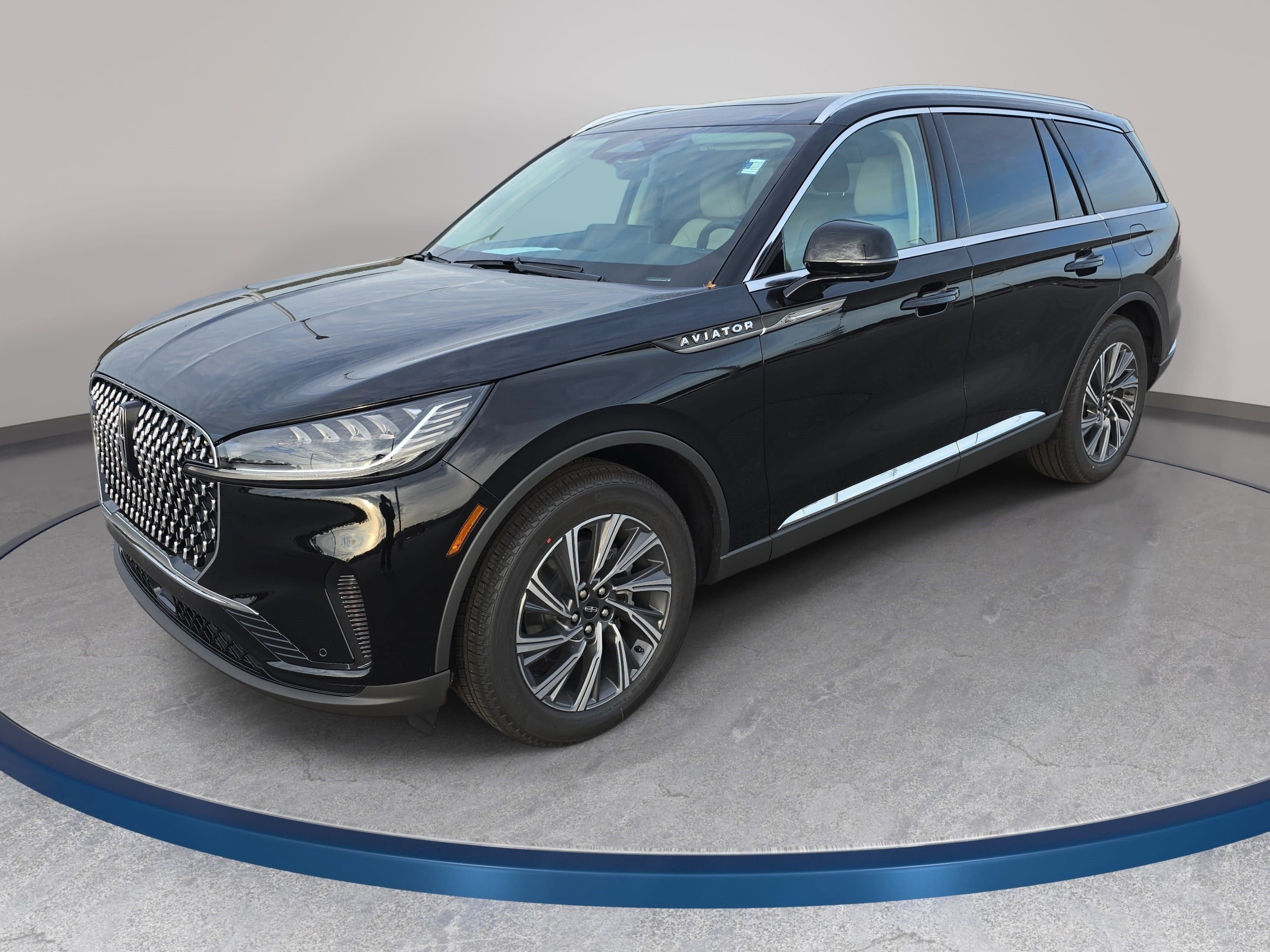 New 2026 Lincoln Aviator 2WD image 1