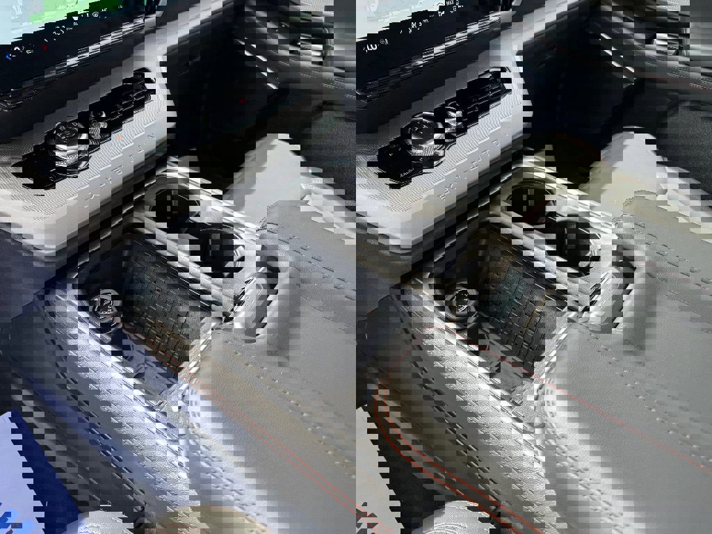 Used 2025 Ford Expedition Max Active AWD/4WD image 20