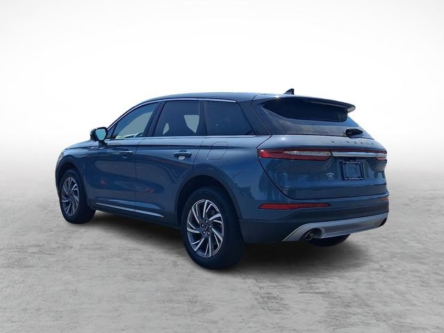 Used 2023 Lincoln Corsair AWD w/ Equipment Group 101A image 4