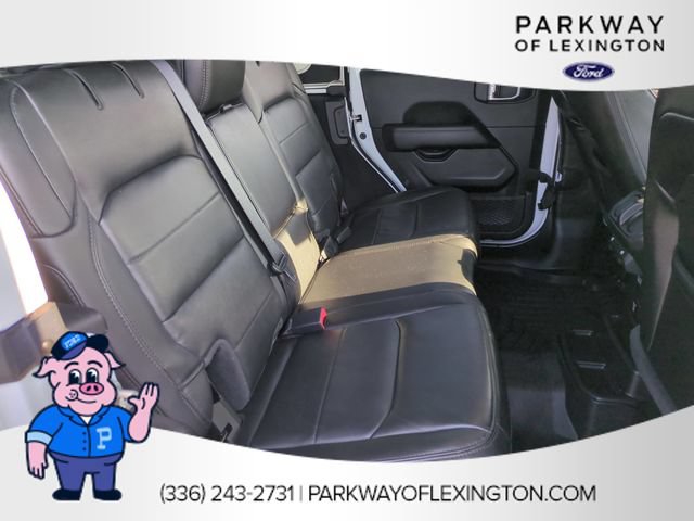 Used 2021 Jeep Wrangler Unlimited Sahara AWD/4WD image 32
