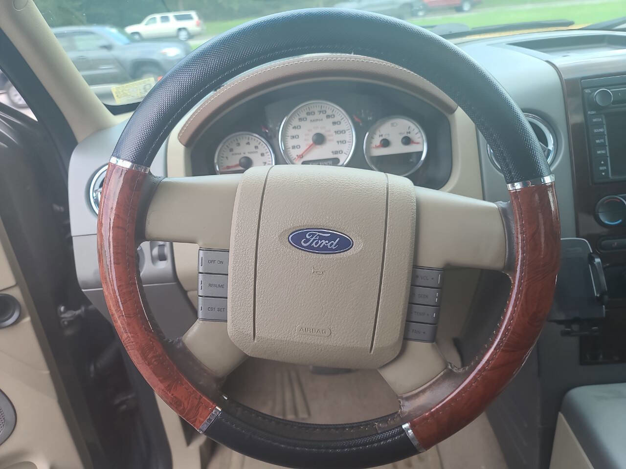 Used 2007 Ford F150 King Ranch AWD/4WD image 16