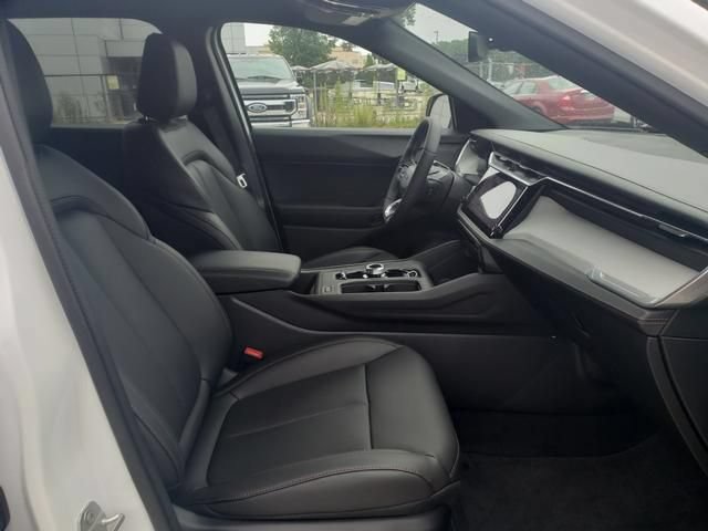 Used 2026 Jeep Cherokee Limited AWD/4WD image 21