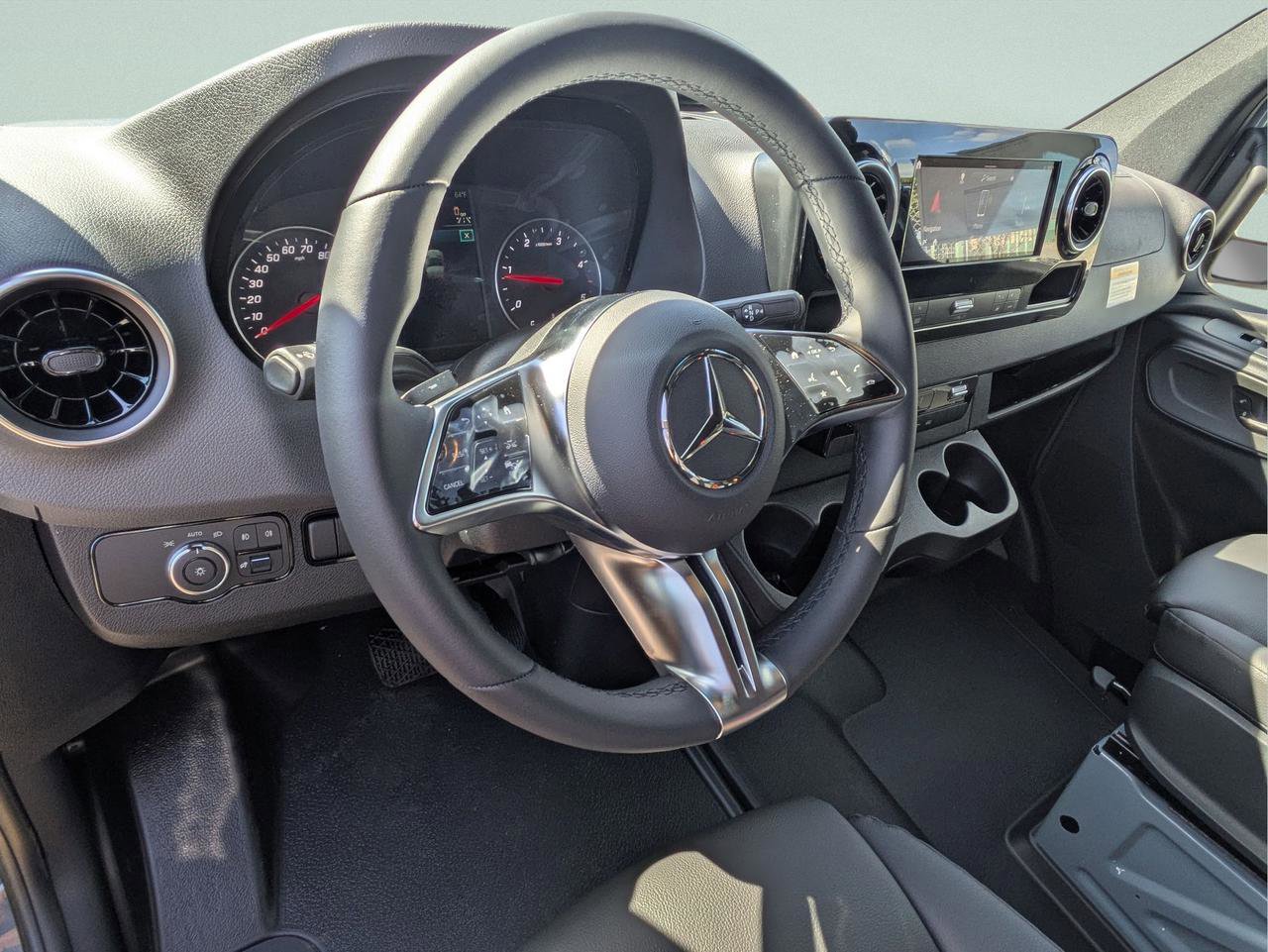 New 2025 Mercedes-Benz Sprinter 2500 image 4