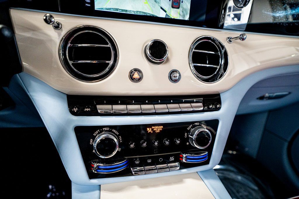 Used 2024 Rolls-Royce Spectre w/ Spectre Launch Package image 62