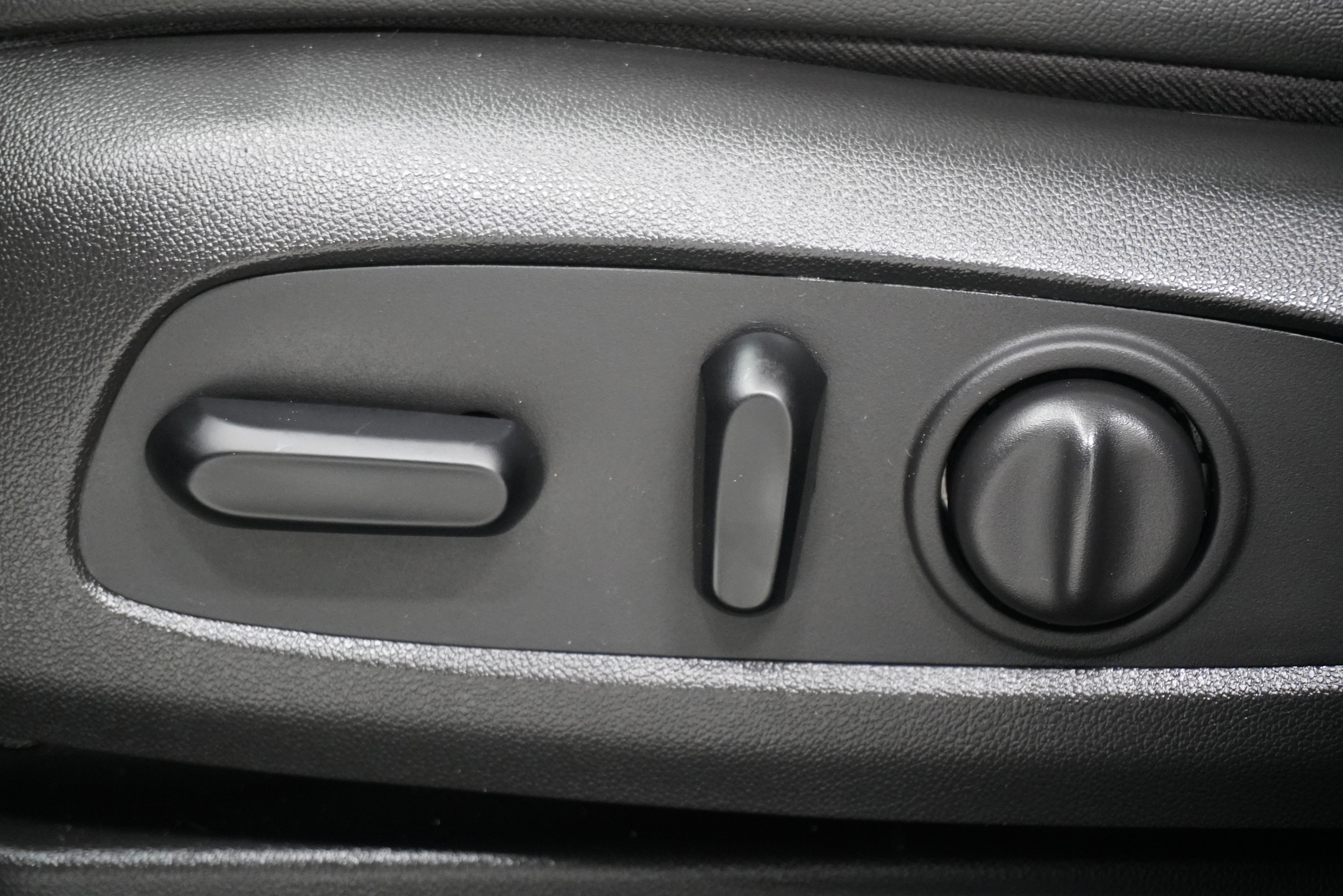 Used 2021 Buick Encore GX Select FWD image 14