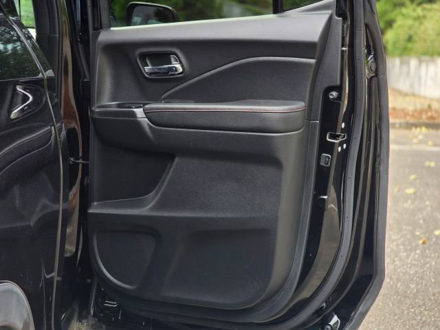 Used 2017 Honda Ridgeline Black Edition image 30