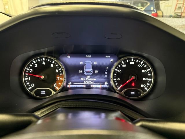 Used 2017 Jeep Renegade Trailhawk image 5