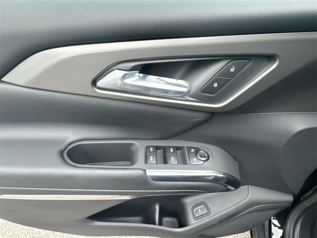 New 2026 Chevrolet Traverse LT image 15