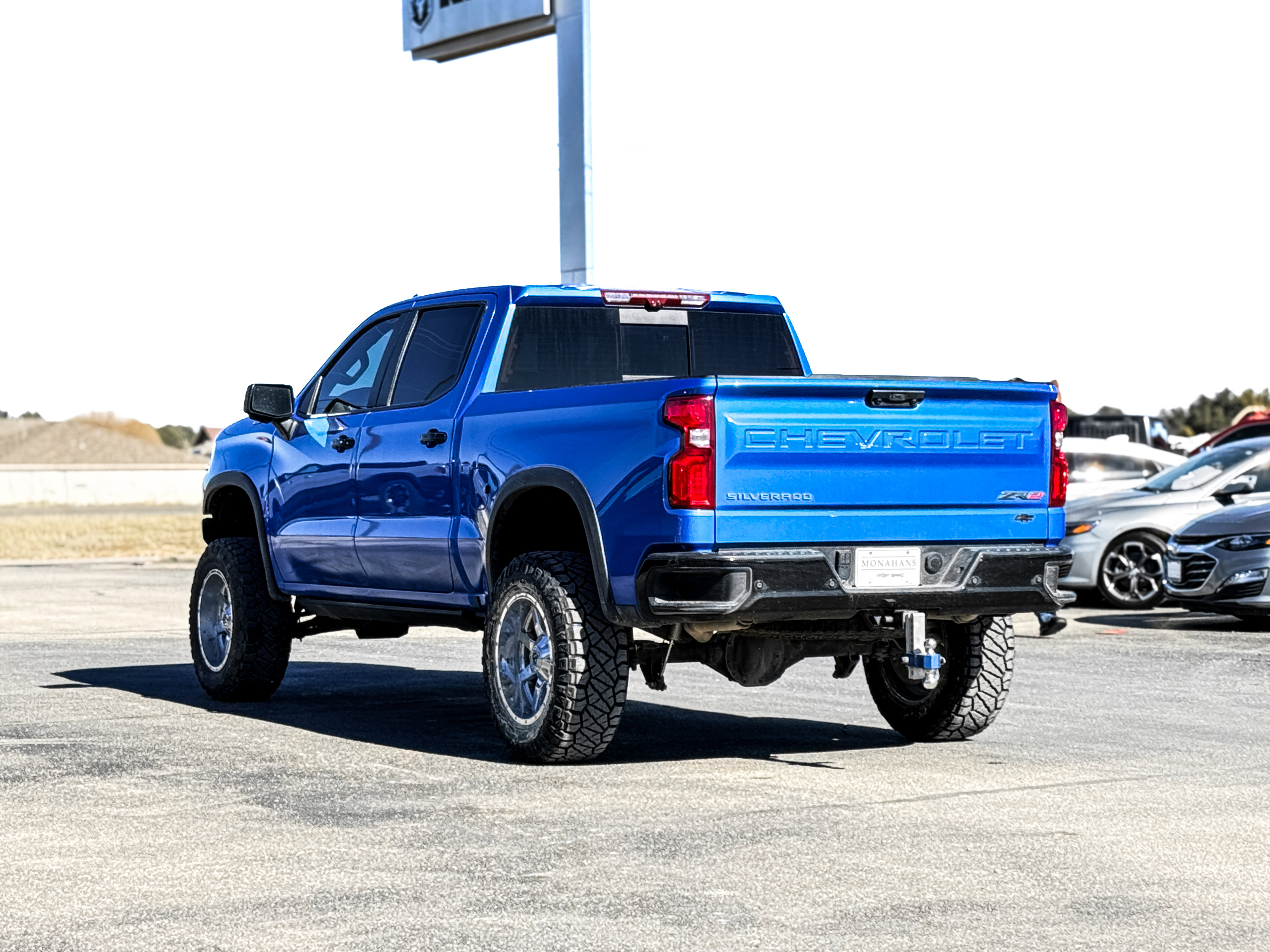 Used 2025 Chevrolet Silverado 1500 ZR2 w/ Technology Package image 7