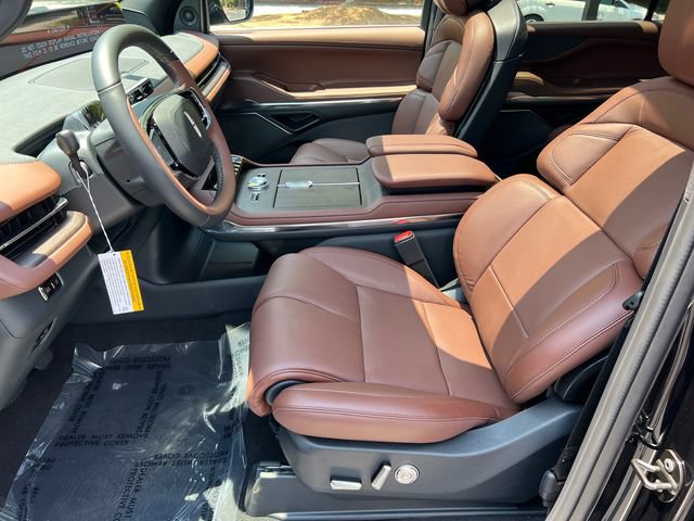 New 2026 Lincoln Navigator Reserve AWD/4WD image 10