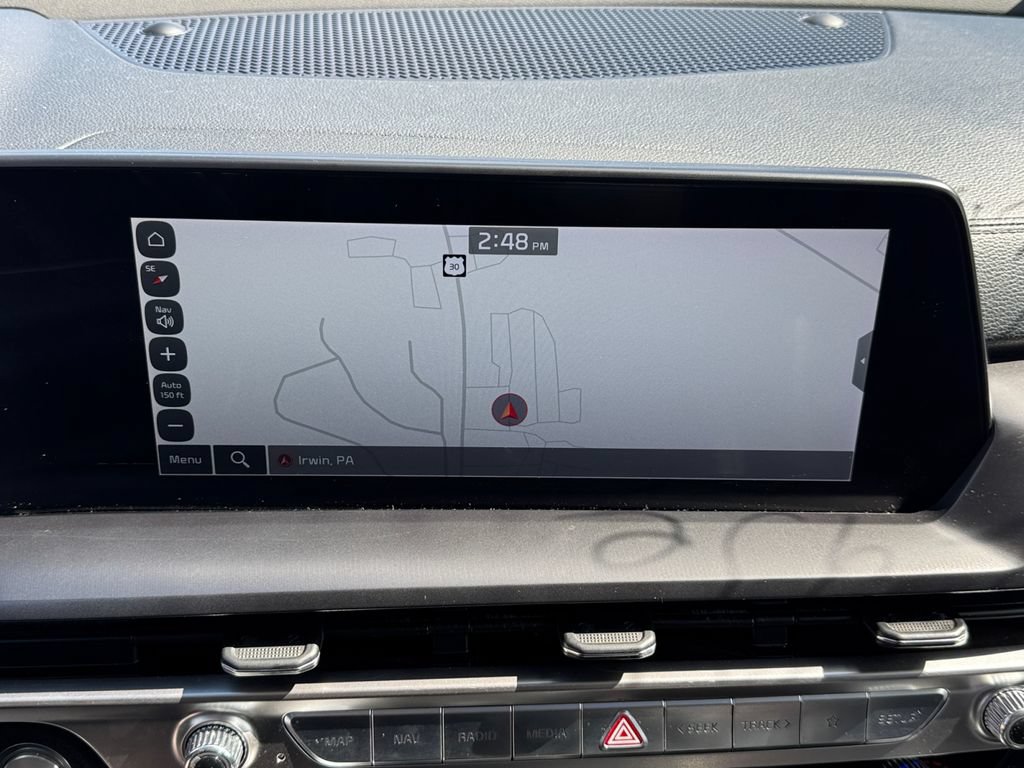 Certified 2024 Kia Telluride S w/ S Sunroof Package AWD/4WD image 19