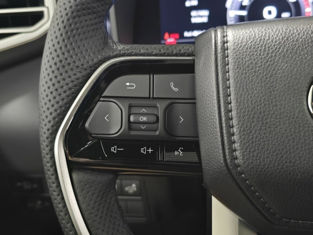 New 2026 Toyota Sequoia Platinum image 33