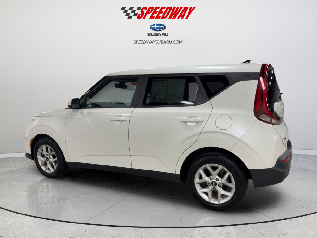 Used 2021 Kia Soul S image 7