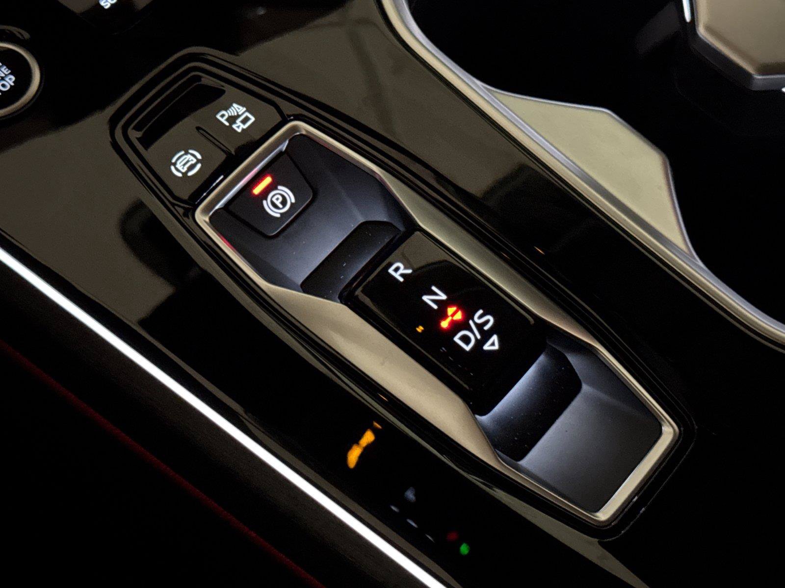 New 2026 Audi A6 Premium Plus AWD/4WD image 19
