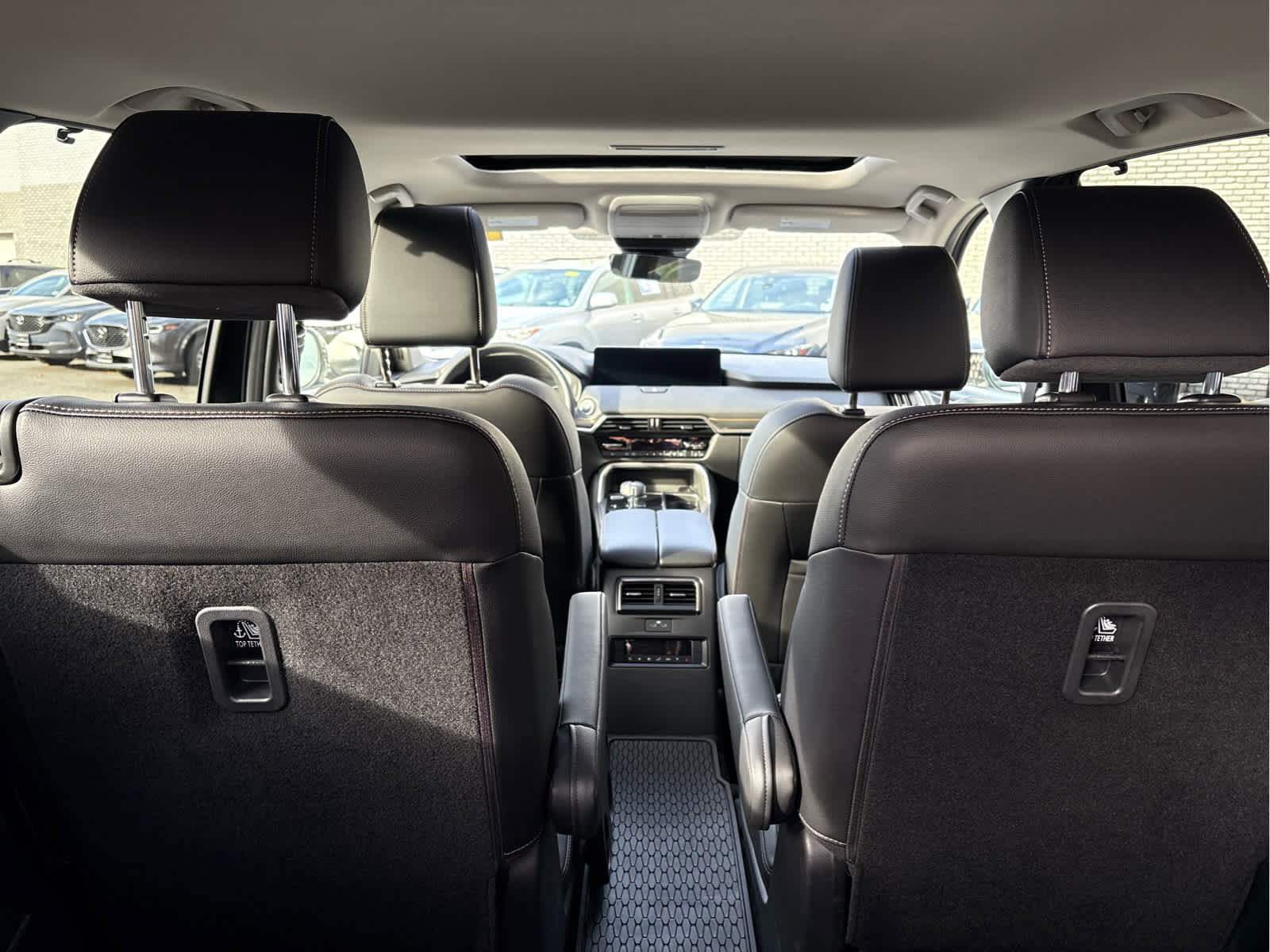 Used 2025 MAZDA CX-90 3.3 Turbo w/ Preferred Package image 17