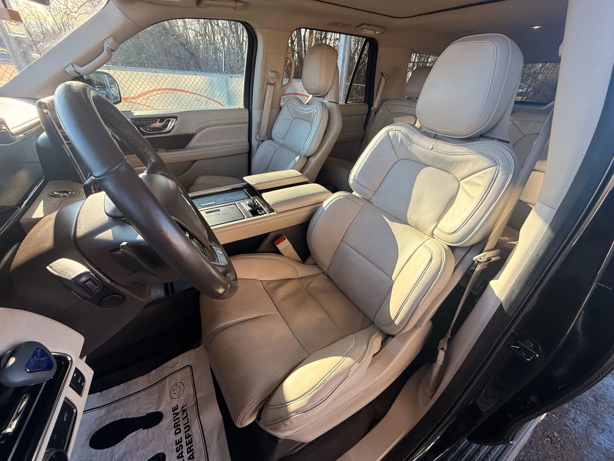 Used 2018 Lincoln Navigator L Reserve w/ Technology Package image 67