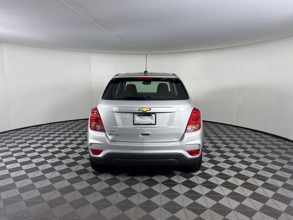 Used 2018 Chevrolet Trax LS image 4