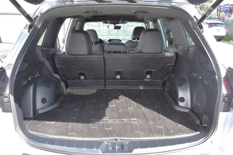 Used 2024 Subaru Forester Wilderness w/ Wilderness Package AWD/4WD image 33