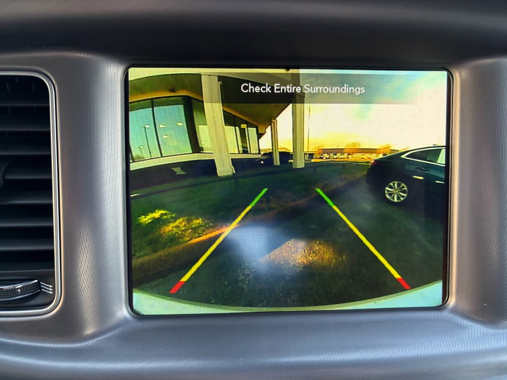 Used 2023 Dodge Charger SXT image 12