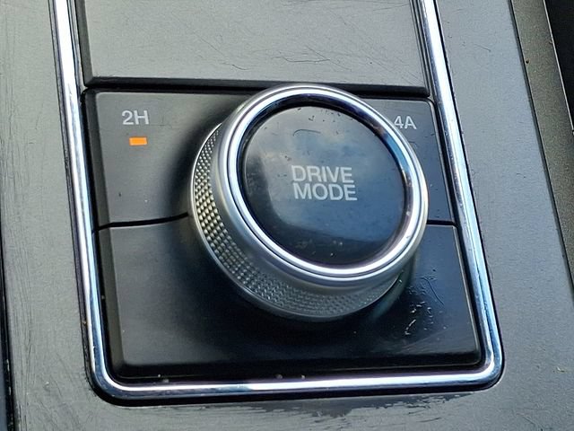 Used 2019 Ford Expedition XLT w/ Equipment Group 202A AWD/4WD image 24