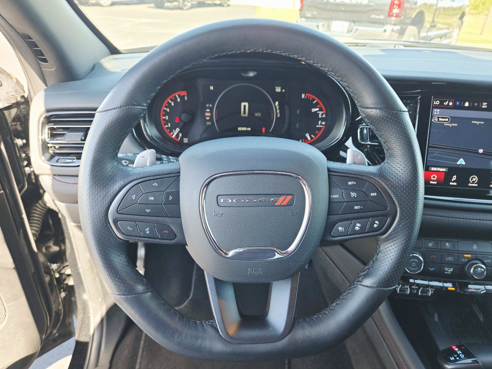 Used 2025 Dodge Durango GT AWD/4WD image 23