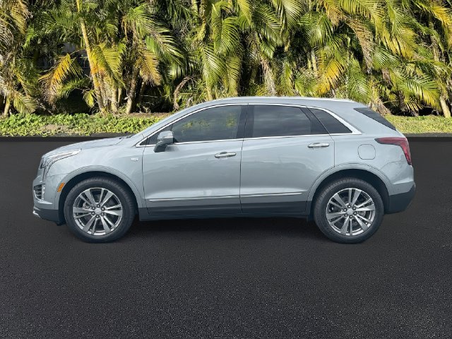 Used 2025 Cadillac XT5 Premium Luxury w/ Technology Package FWD image 8