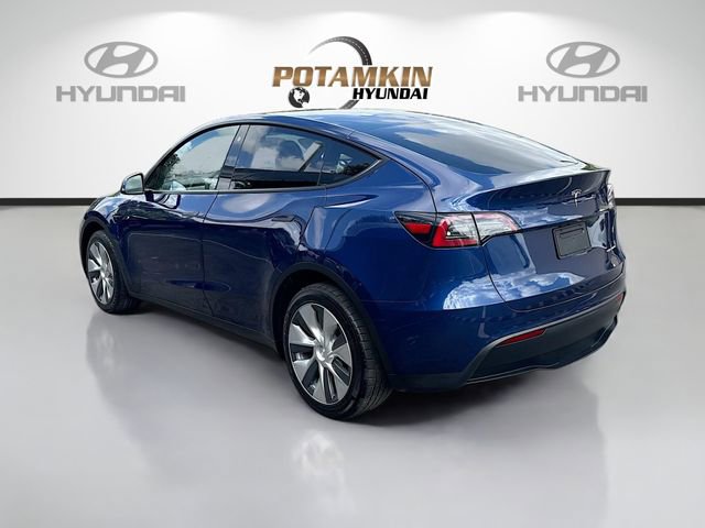 Used 2023 Tesla Model Y Long Range image 7