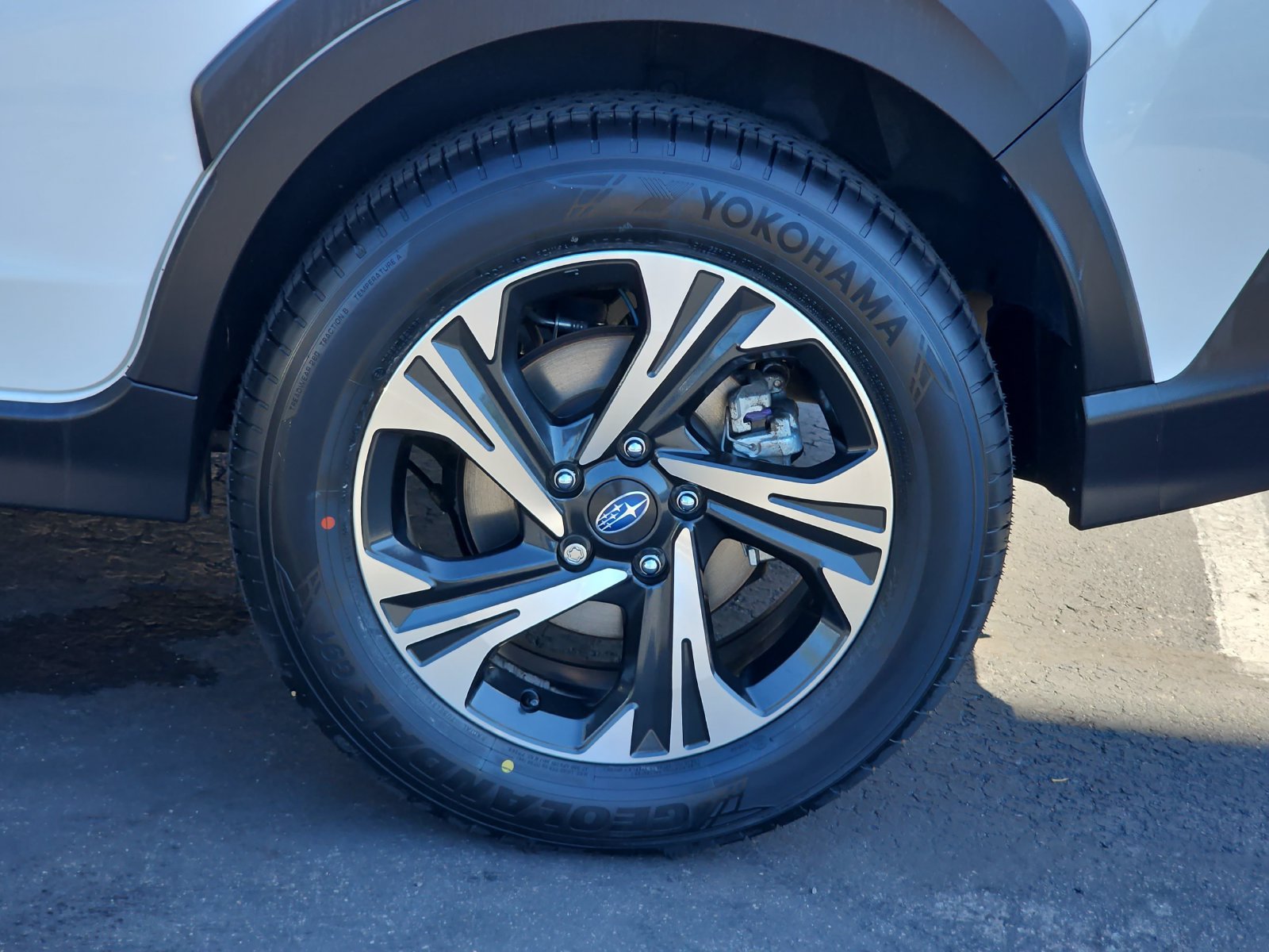Certified 2024 Subaru Crosstrek 2.0i Premium w/ Crosstrek Mirror Package AWD/4WD image 34