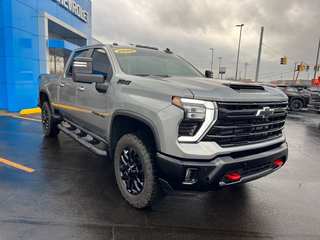 Used 2025 Chevrolet Silverado 2500 LT w/ Trail Boss Package image 7