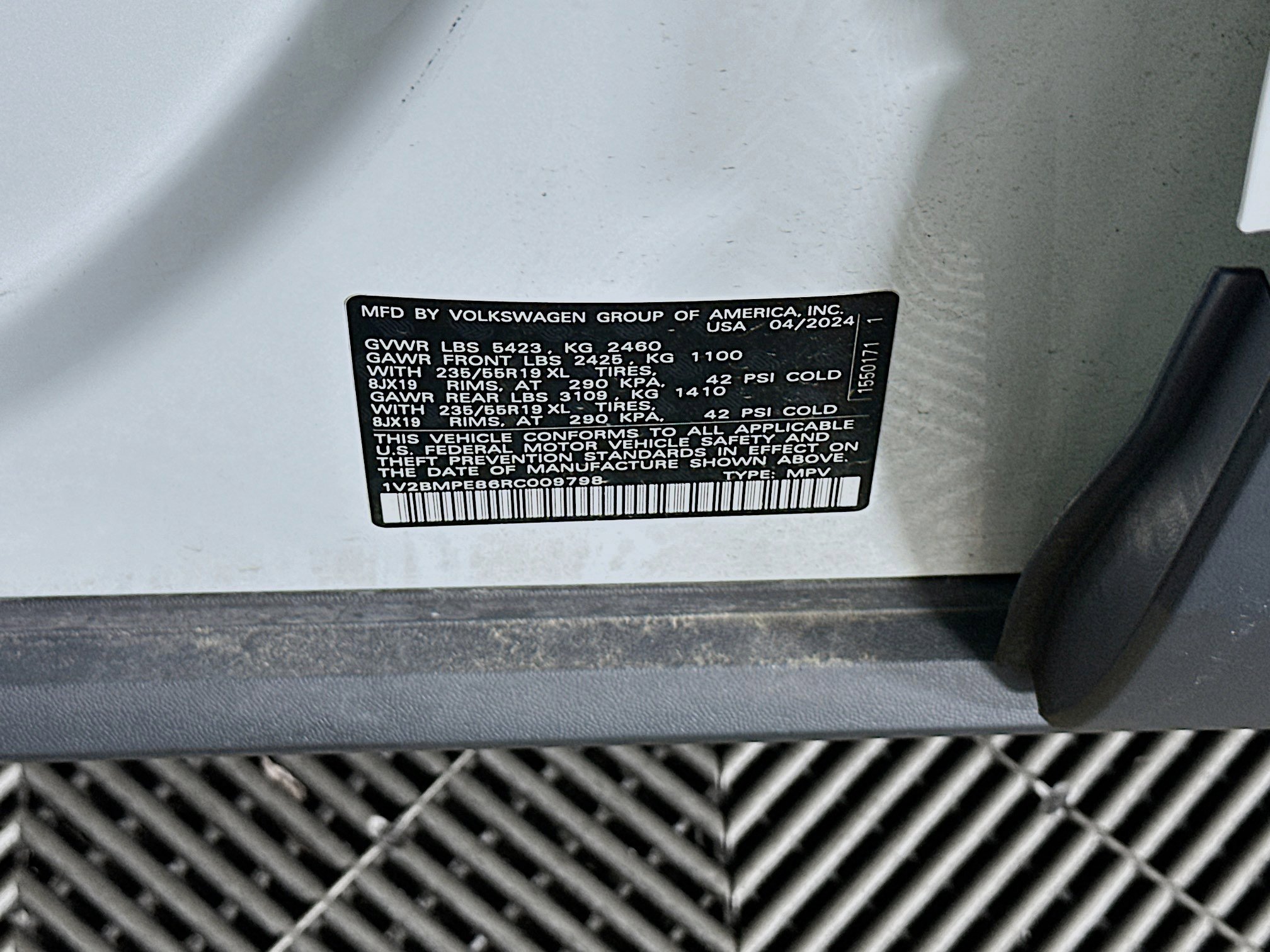 Used 2024 Volkswagen ID.4 2WD image 12