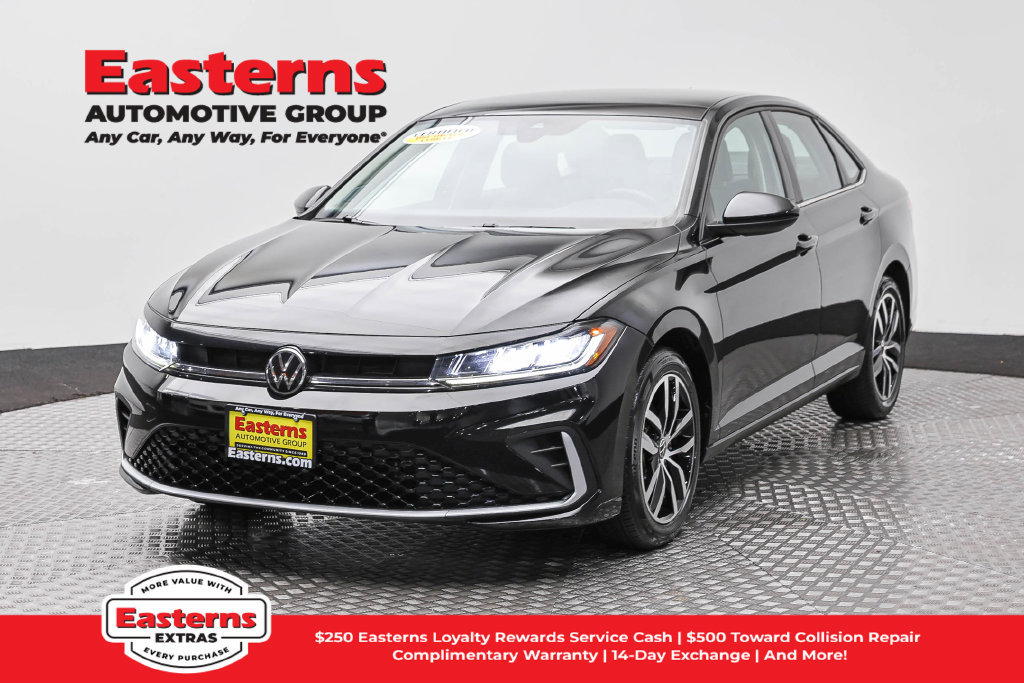 Used 2025 Volkswagen Jetta SE