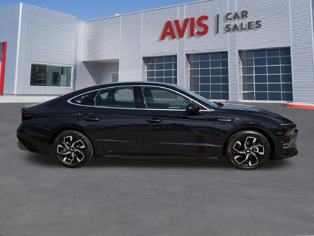Used 2025 Hyundai Sonata SEL FWD image 5