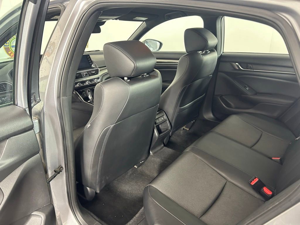 Used 2021 Honda Accord Sport image 10