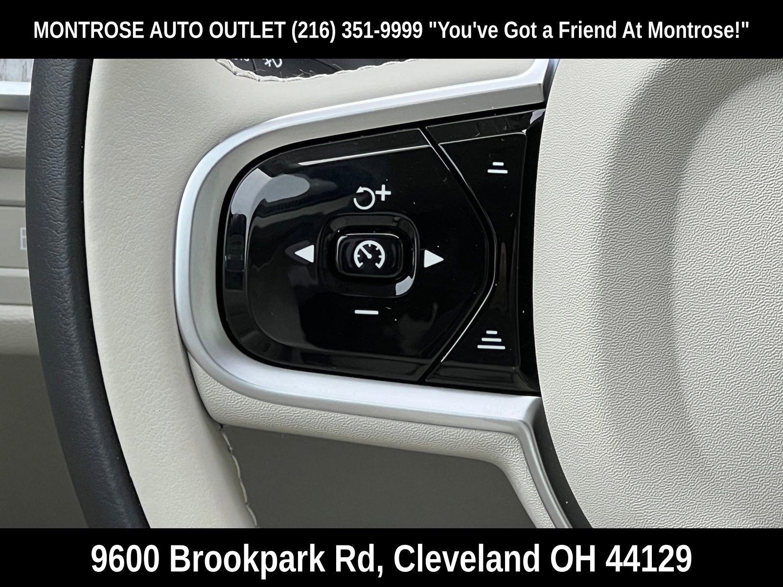 New 2025 Volvo XC60 T8 Plus w/ Protection Package Premier image 28