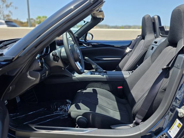 New 2026 MAZDA MX-5 Miata Club w/ Interior Package RWD image 12