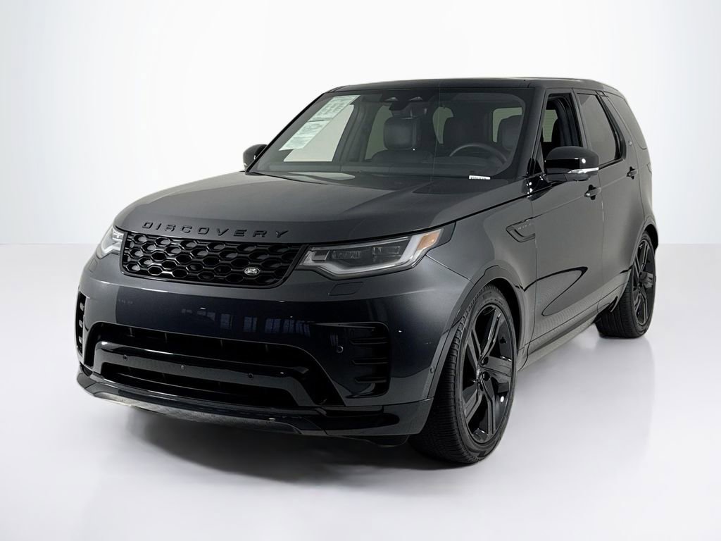 Used 2024 Land Rover Discovery Dynamic SE image 1