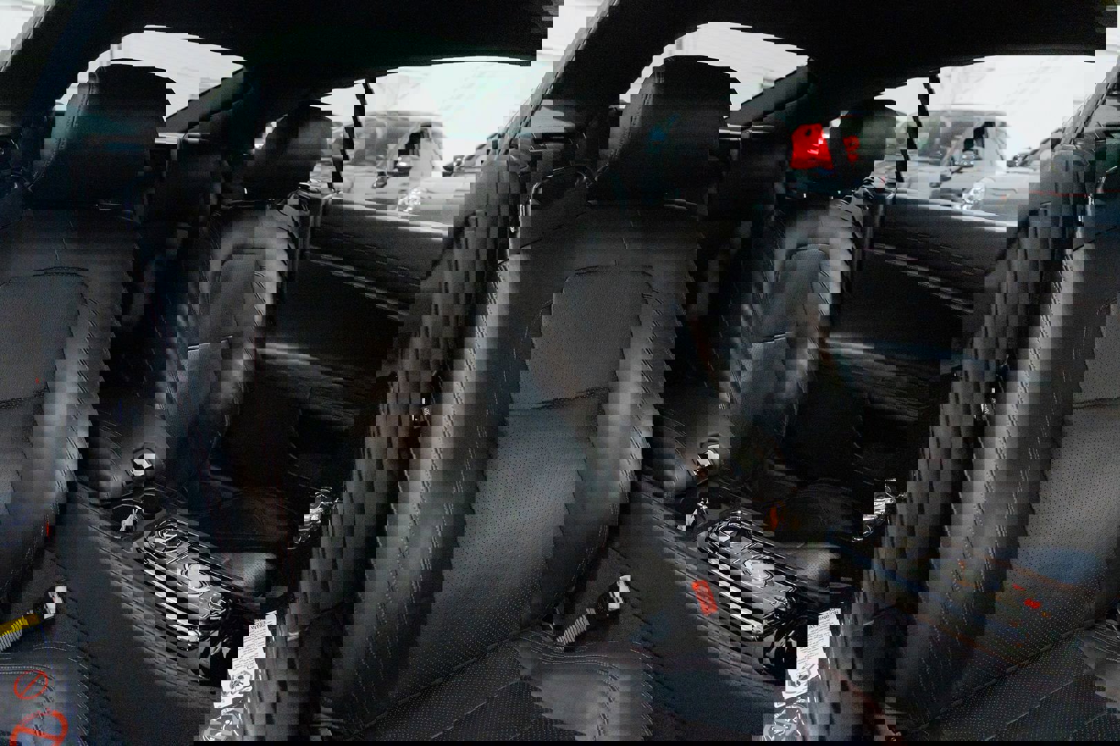 Used 2011 Jaguar XKR R175 image 22